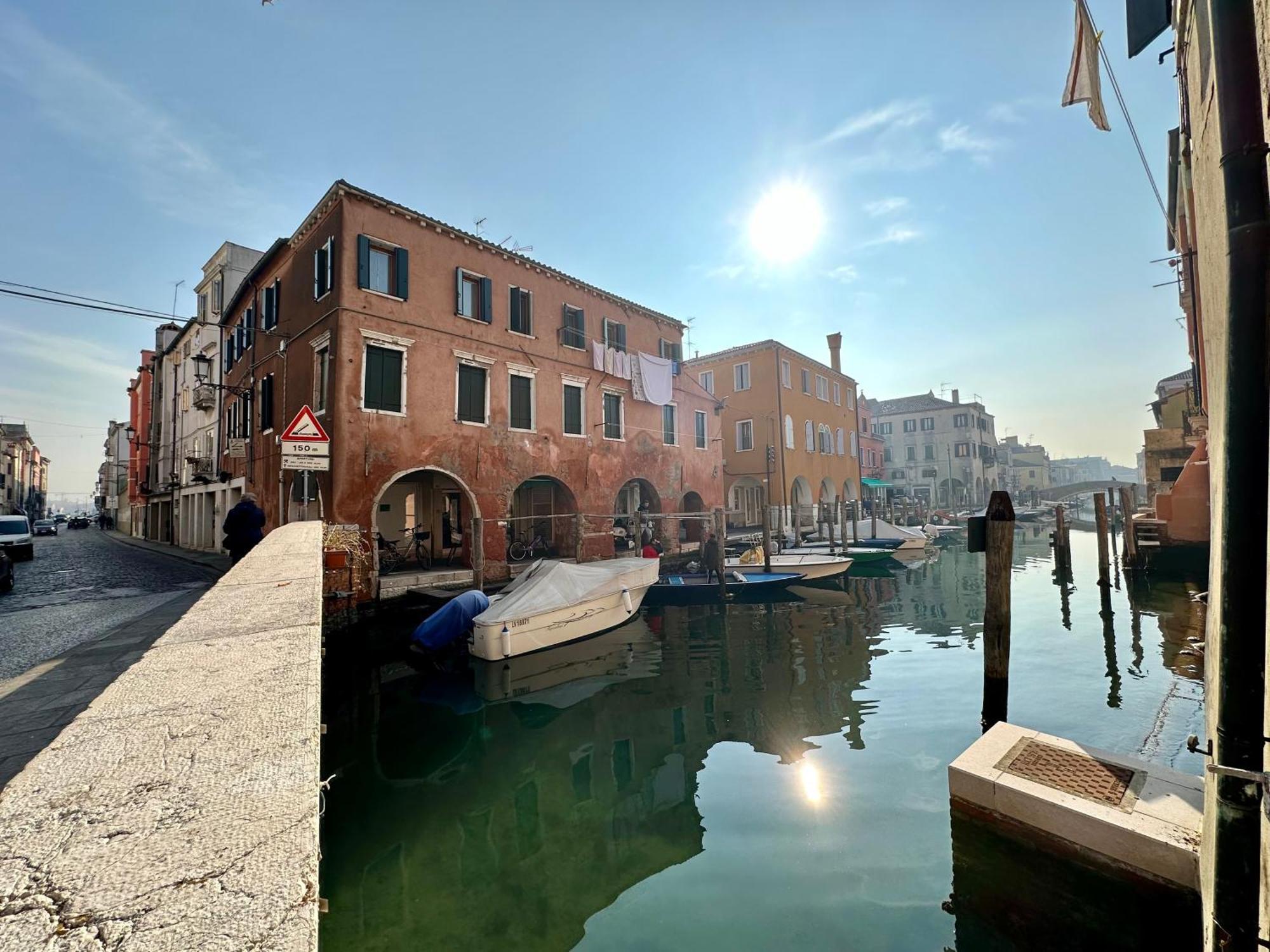 Apartamento Sora Al Ponte Chioggia Exterior foto