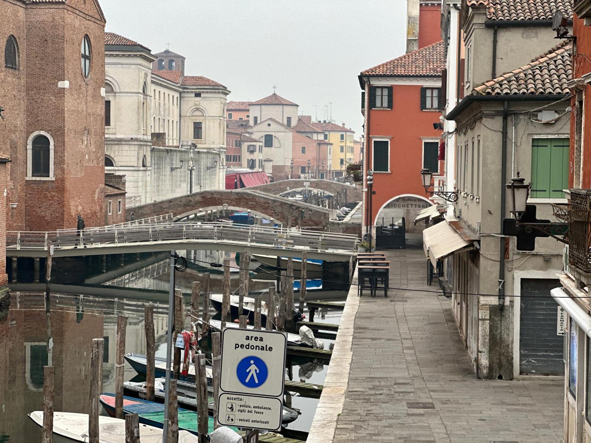 Apartamento Sora Al Ponte Chioggia Exterior foto