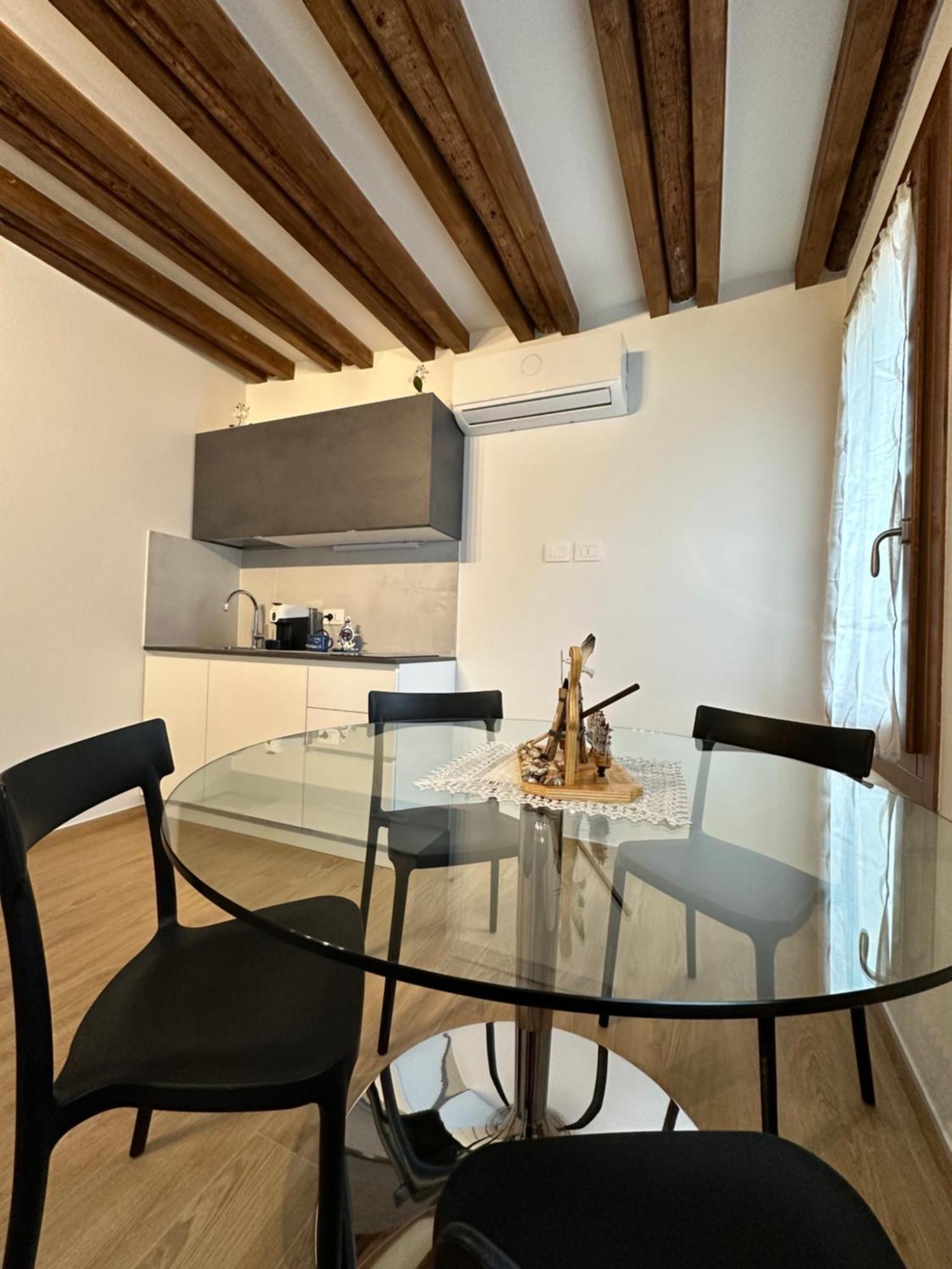 Apartamento Sora Al Ponte Chioggia Exterior foto